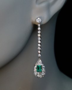 Art Deco vintage ear pendants