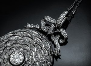 Edwardian jewelry