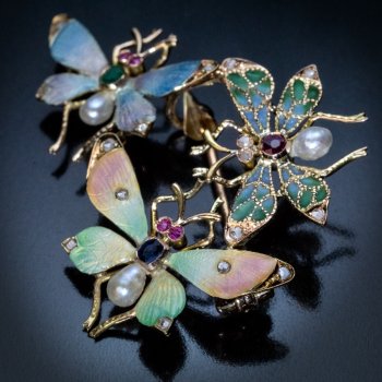 Art Nouveau jewelry - antique enamel butterfly brooch