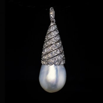 Art Deco vintage pearl, diamond and platinum pendant necklace