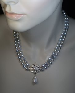 Vintage akoya pearl necklace