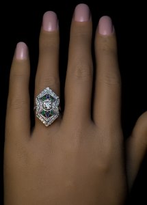 Art Deco diamond engagement ring