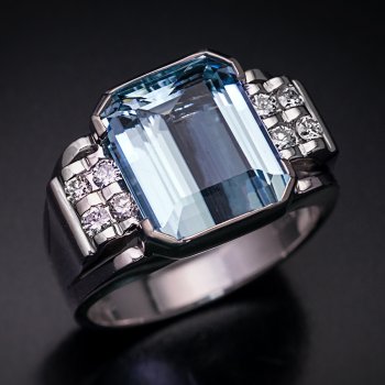 Vintage aquamarine, diamond and white gold ring