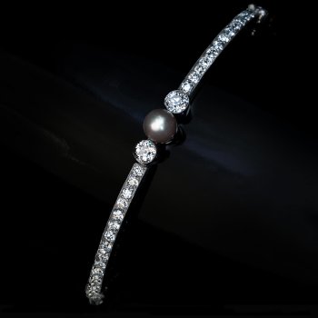 Antique Belle Epoque pearl and diamond bracelet