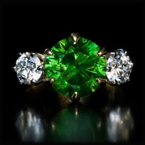 Very rare 4 ct Russian demantoid ring