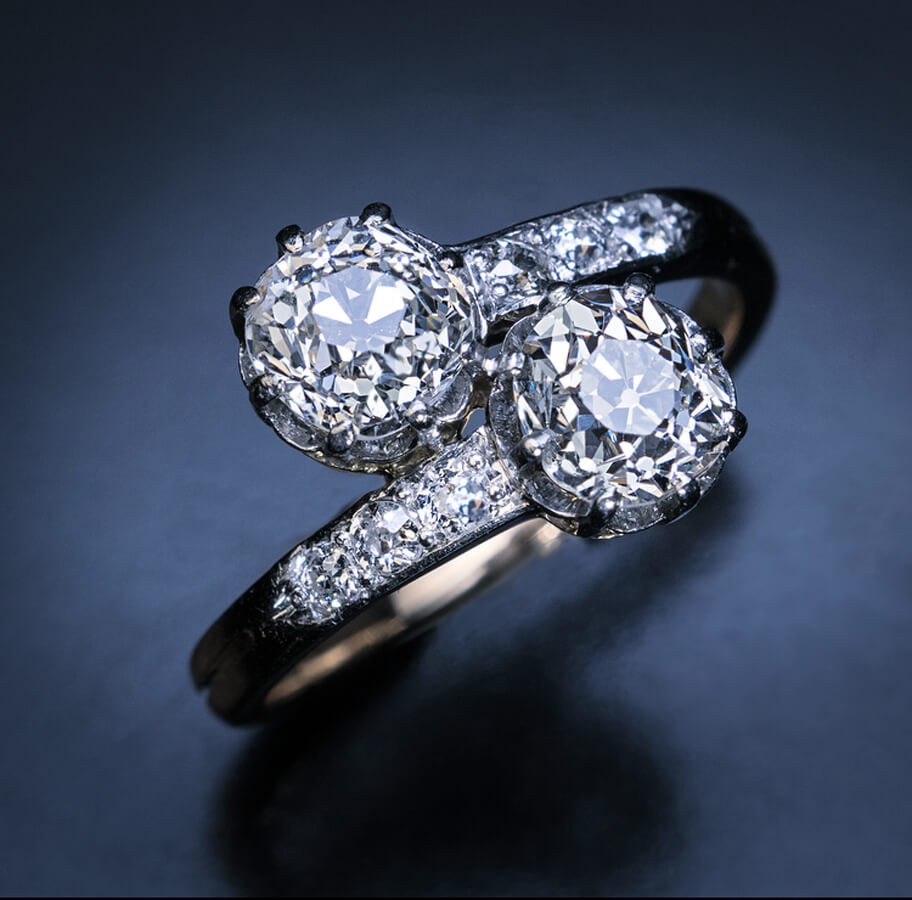 Antique Twin Diamond Toi et Moi Engagement Ring