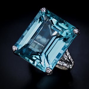 24 Ct aquamarine and diamond ring