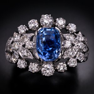Vintage sapphire and diamond ring