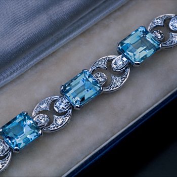 Art Deco vintage aquamarine diamond platinum bracelet