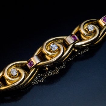 Antique Victorian gold bracelet
