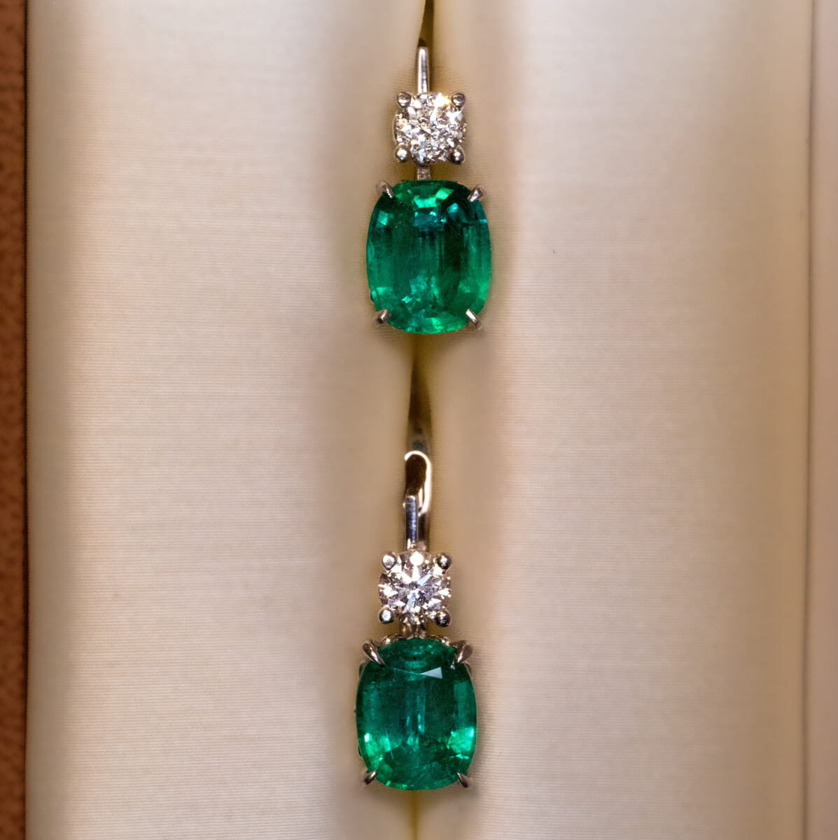 2.87 Ct Emerald Diamond White Gold Earrings Ref: 826443 - Antique ...