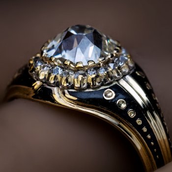 2 ct old mine cut diamond ring