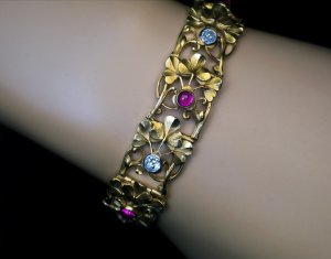 Antique French gold bracelet