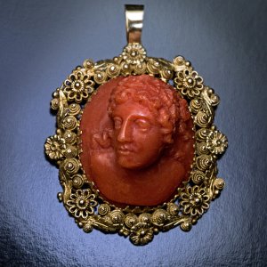 Antique Italian coral cameo