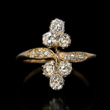 Antique trefoil motif diamond ring
