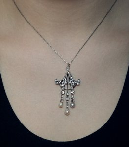Art Nouveau necklace
