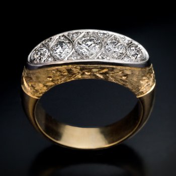 Unisex vintage diamond ring