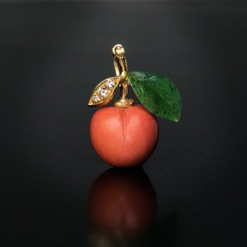 Vintage coral and jade berry pendant