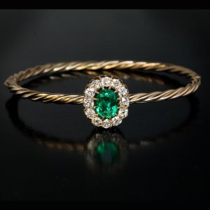 Antique emerald and diamond bangle bracelet