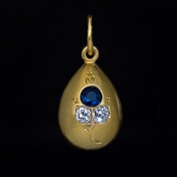 Antique Russian jewelled gold egg pendant
