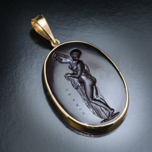 antique glass intaglio signed Pichler