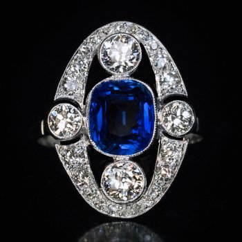 Art Deco vintage sapphire and diamond ring