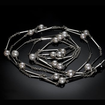 Art Deco pearl necklace