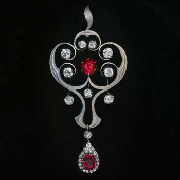 Art Nouveau spinel and diamond pendant