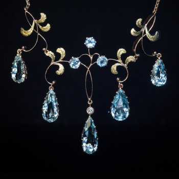 Art Nouveau antique aquamarine necklace