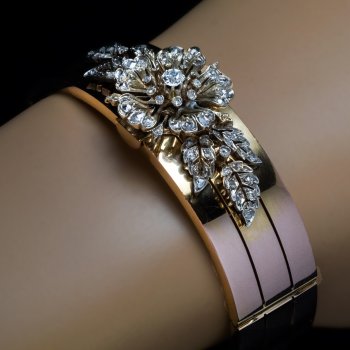 Antique jewelry - Victorian era French gold bangle bracelet
