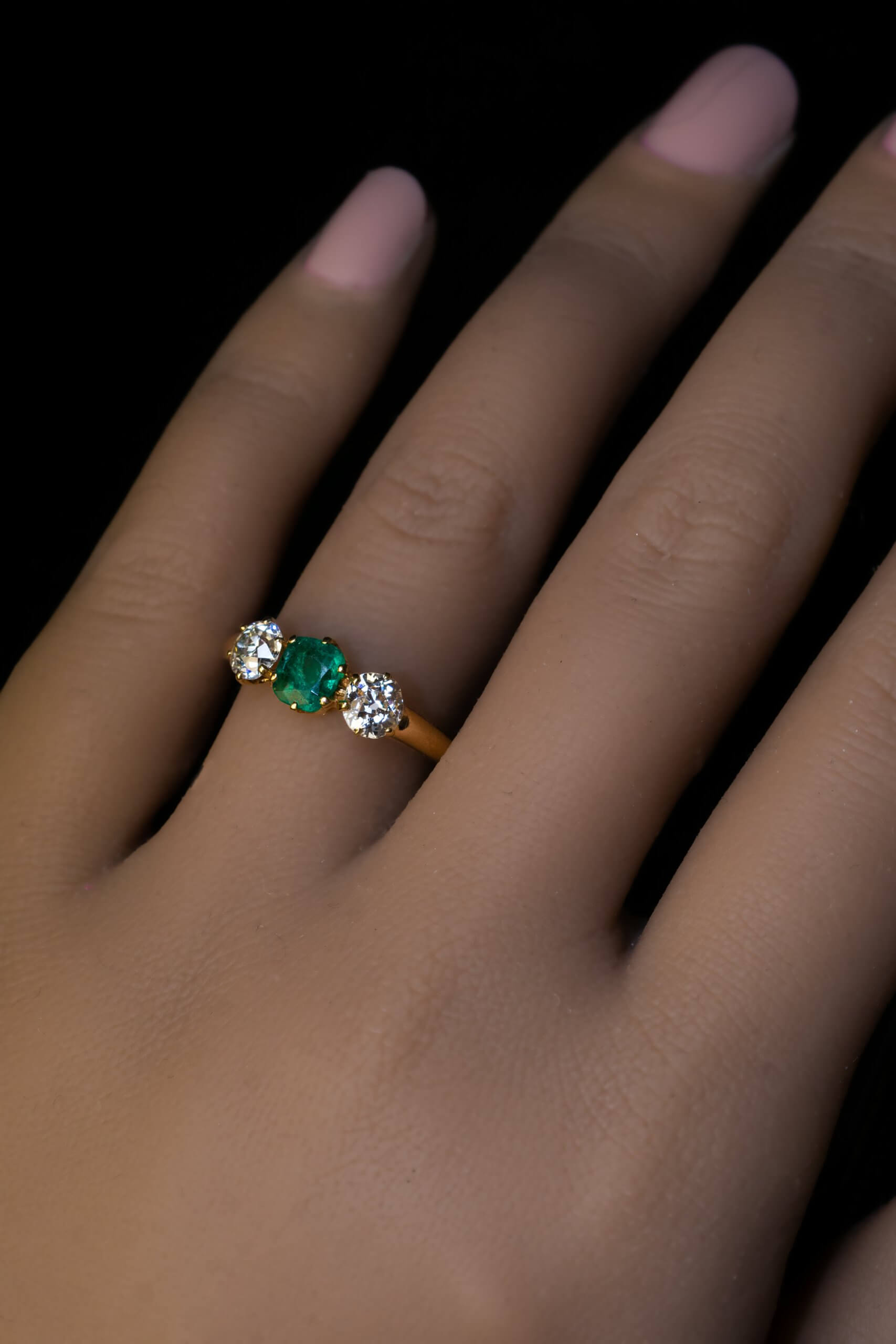 Emerald Ring vintage antique 18 K solid gold Diamond Emerald Ring Rectangle  shape | Emerald ring vintage, Emerald ring vintage antique, Emerald ring