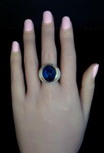 Cabochon cut sapphire ring