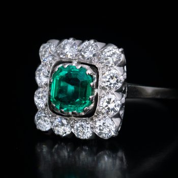 Vintage French emerald diamond ring