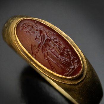 Ancient Roman gold ring