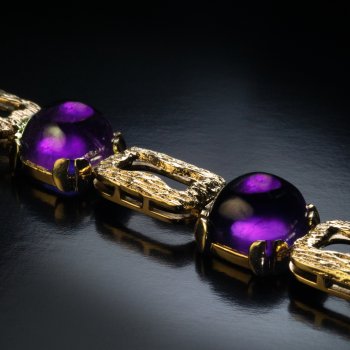 Vintage sugarloaf cabochon cut amethyst bracelet