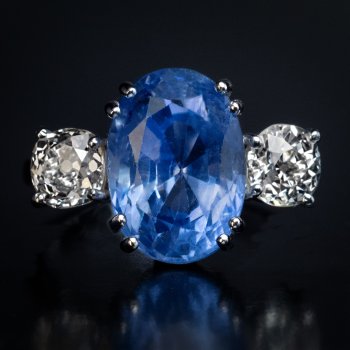 7.85 Ct Ceylon sapphire and diamond three stone engagement ring