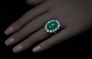 Vintage jade ring