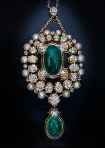 Antique emerald and old mine cut diamond necklace