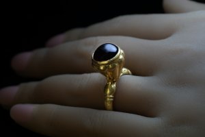 Medieval gold ring