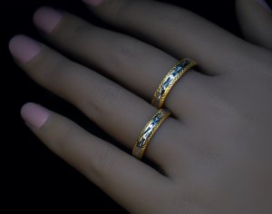 Platinum and gold wedding rings