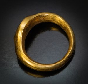 Ancient gold rings