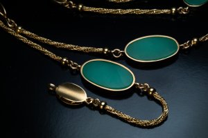 Chrysoprase necklace