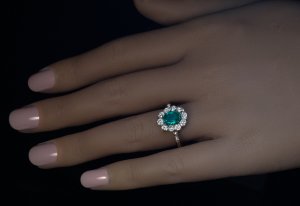 Antique emerald ring for sale