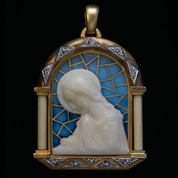 Art Deco vintage Madonna pendant