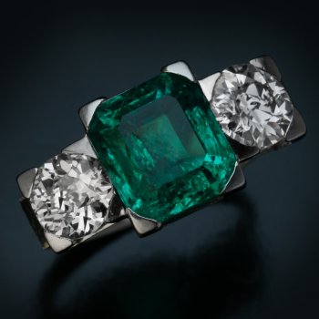 Art Deco Colombian emerald ring