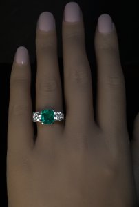 Art Deco emerald and diamond ring