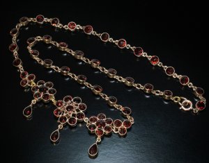 Antique Bohemian garnet necklace