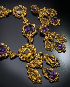 Antique jewelry for sale