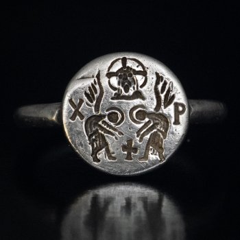 Byzantine silver ring with Christ and two angels